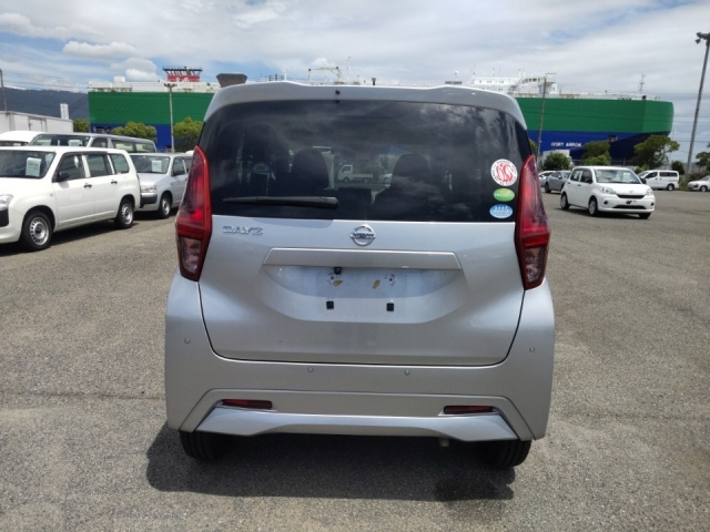 NISSAN DAYZ 2020