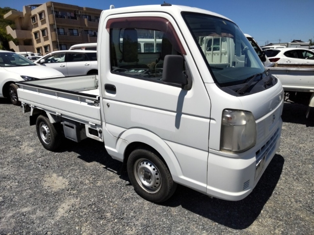 NISSAN CLIPPER TRUCK 2017