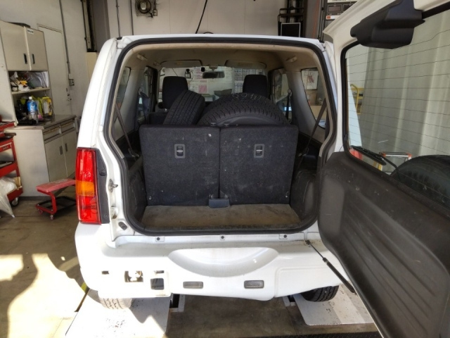 SUZUKI JIMNY 2015