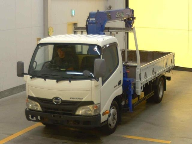 HINO DUTRO 2013