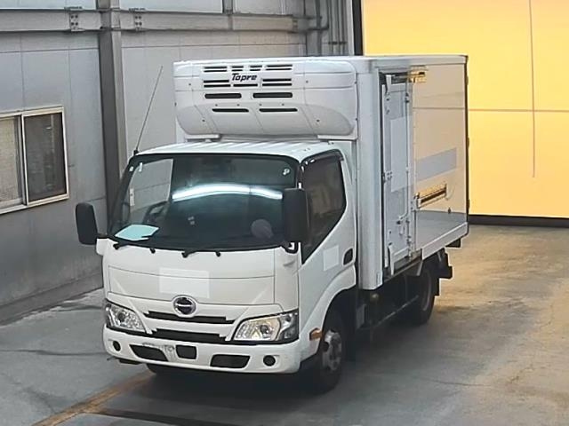HINO DUTRO 2020