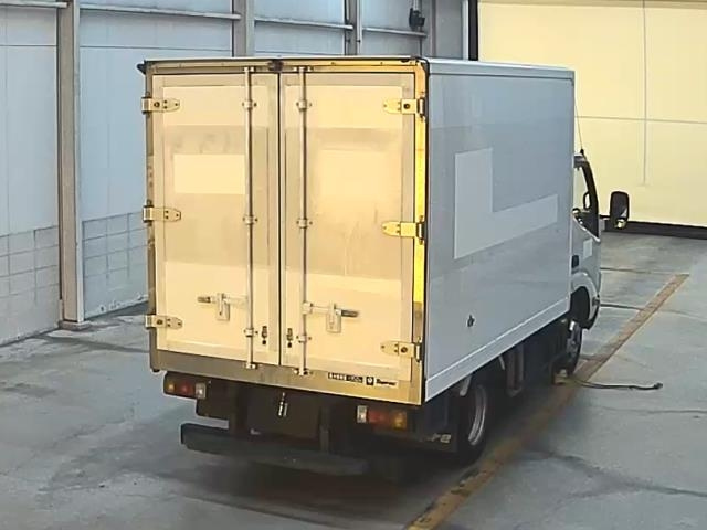 HINO DUTRO 2020