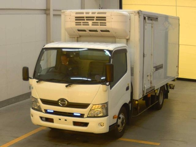HINO DUTRO 2015