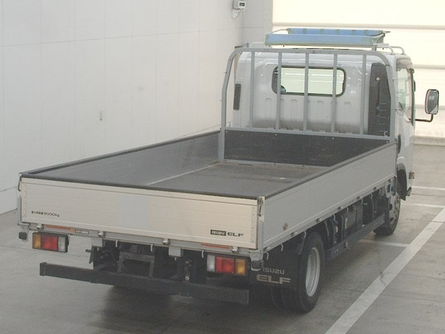 ISUZU ELF 2019