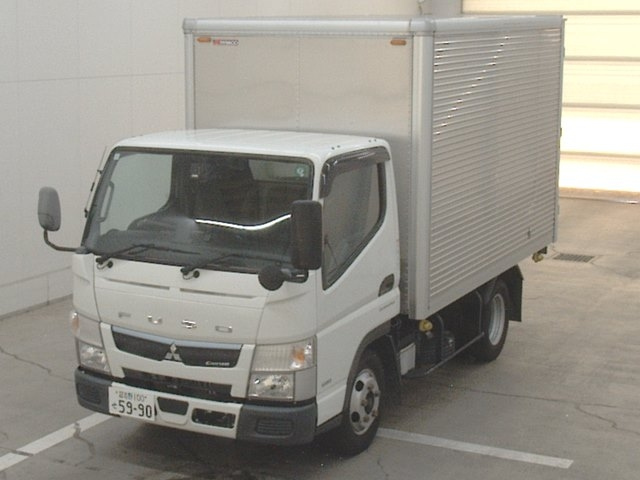 MITSUBISHI CANTER 2020