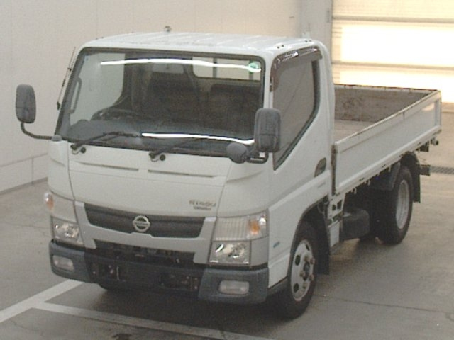 NISSAN ATLAS 2015