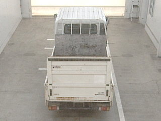 ISUZU ELF 2018