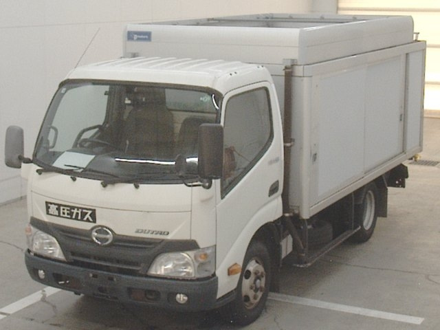 HINO DUTRO 2013