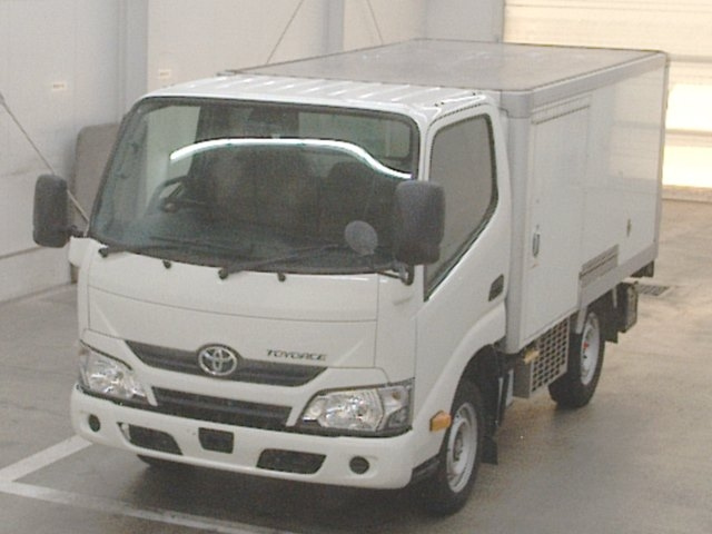 TOYOTA TOYOACE 2020