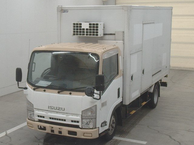 ISUZU ELF 2011