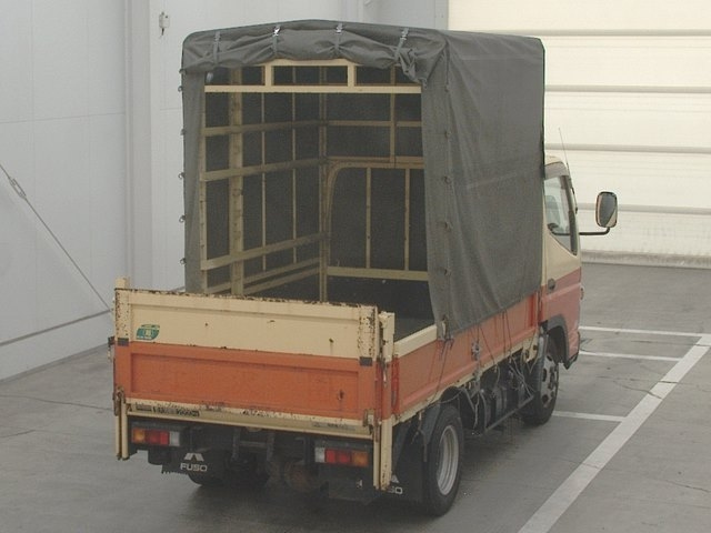 MITSUBISHI CANTER 2012