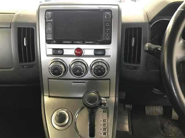 MITSUBISHI DELICA D5 2013