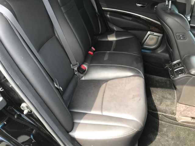 HONDA LEGEND 2015