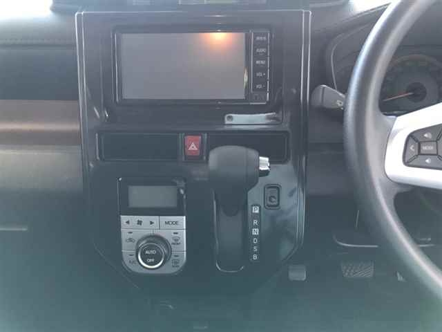 TOYOTA ROOMY 2018