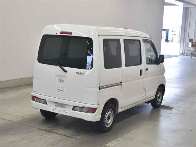 DAIHATSU HIJET VAN 2019