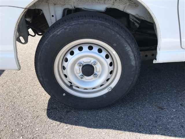 DAIHATSU HIJET VAN 2019
