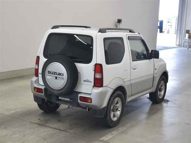 SUZUKI JIMNY SIERRA 2011
