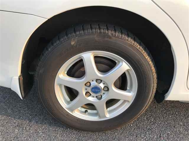 TOYOTA PREMIO 2009