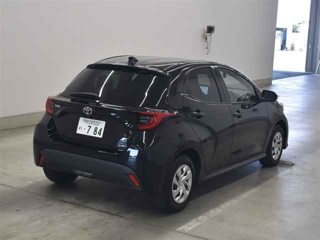 TOYOTA YARIS 2024