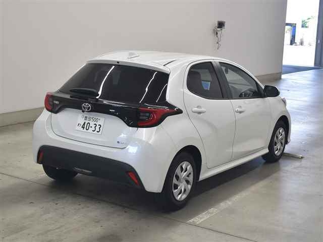 TOYOTA YARIS 2024