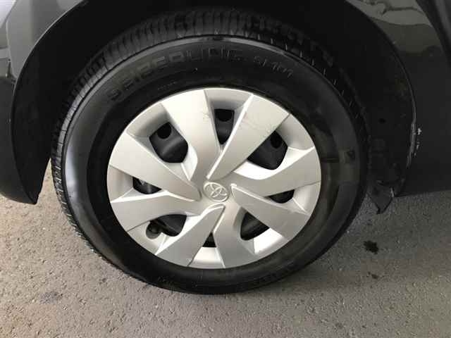 TOYOTA VITZ 2016
