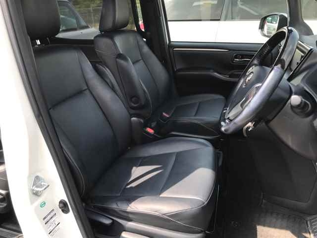 TOYOTA ESQUIRE 2016