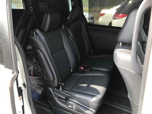 TOYOTA ESQUIRE 2016