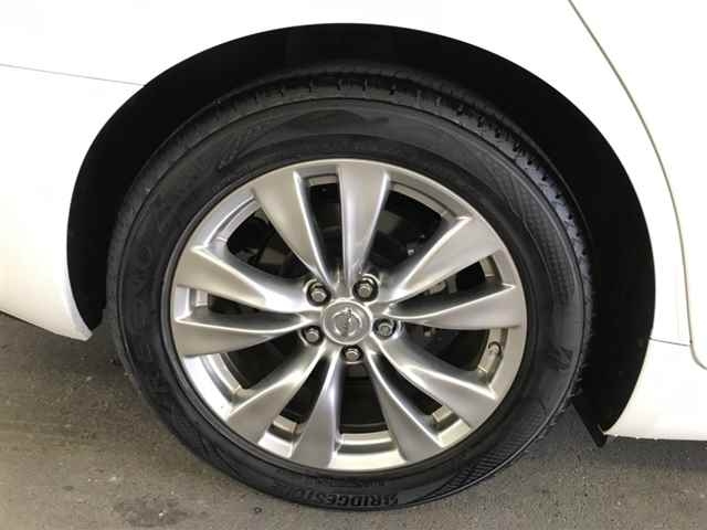 NISSAN FUGA 2012