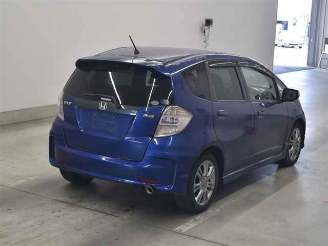 HONDA FIT 2010