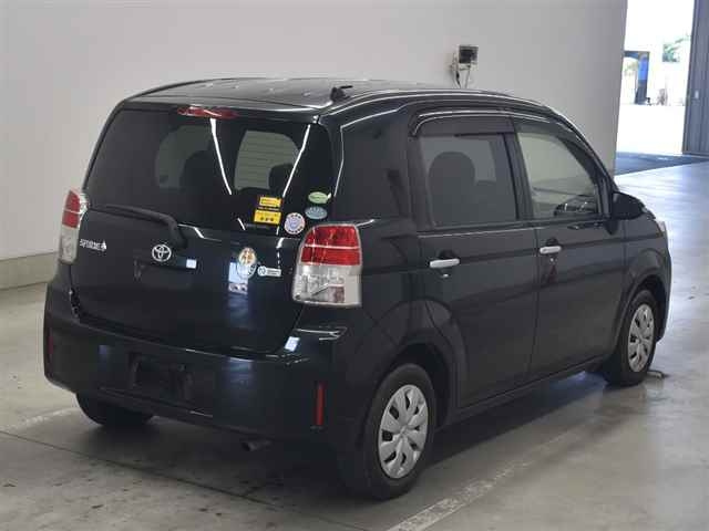 TOYOTA SPADE 2014