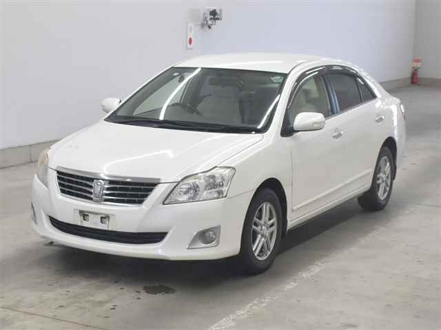 TOYOTA PREMIO 2012