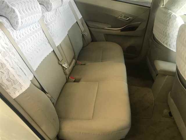 TOYOTA PREMIO 2012