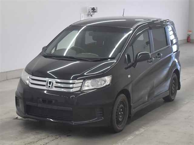 HONDA FREED 2010