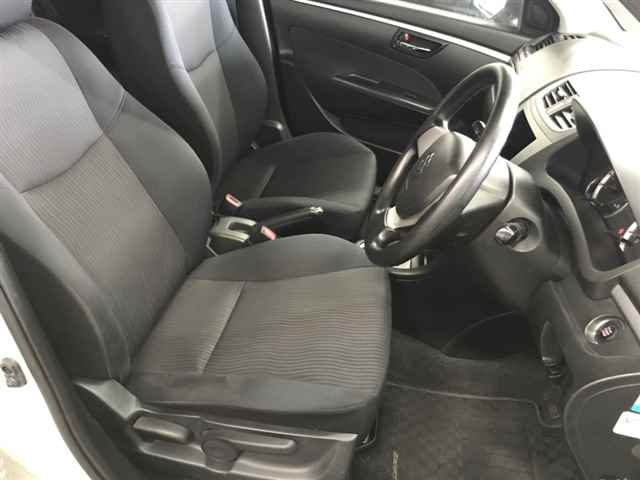 SUZUKI SWIFT 2011