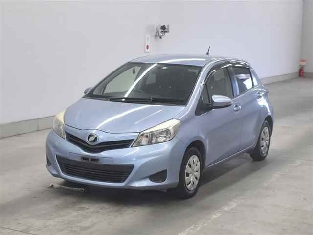 TOYOTA VITZ 2012