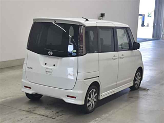 NISSAN ROOX 2010
