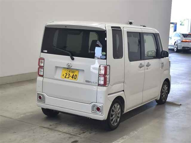 DAIHATSU WAKE 2017