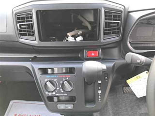 DAIHATSU MIRA E S 2024