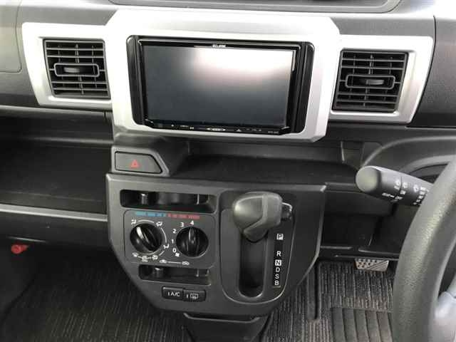 DAIHATSU WAKE 2015