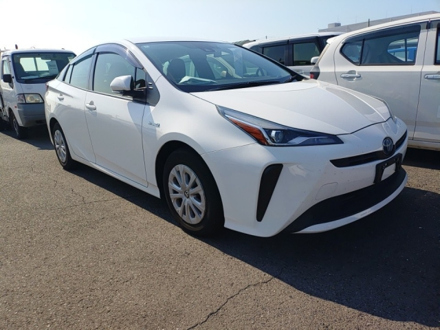 TOYOTA PRIUS 2020