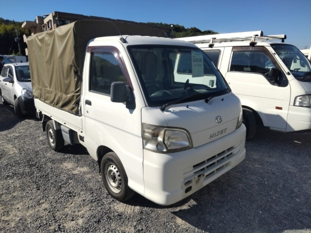 DAIHATSU HIJET TRUCK 2013