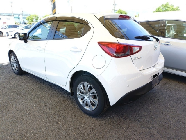 MAZDA DEMIO 2018