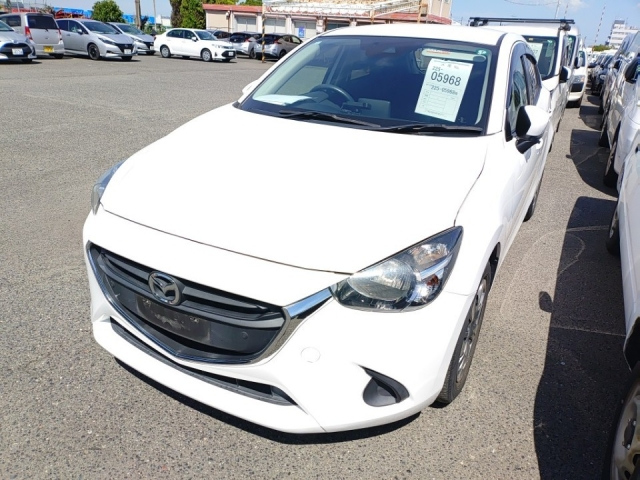 MAZDA DEMIO 2019