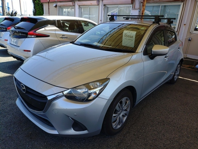MAZDA DEMIO 2018