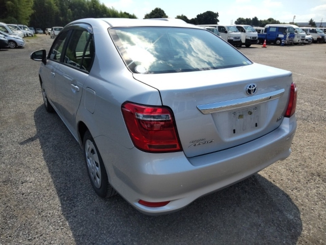 TOYOTA COROLLA AXIO 2018