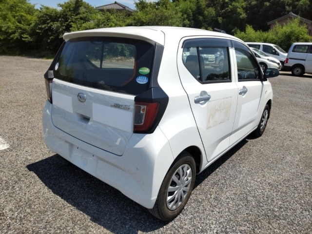 DAIHATSU MIRA E S 2020