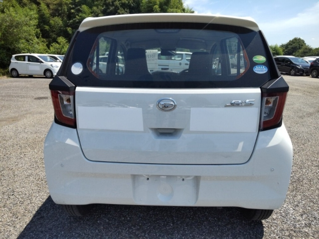DAIHATSU MIRA E S 2020