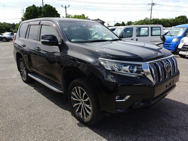 TOYOTA LAND CRUISER PRADO 2020
