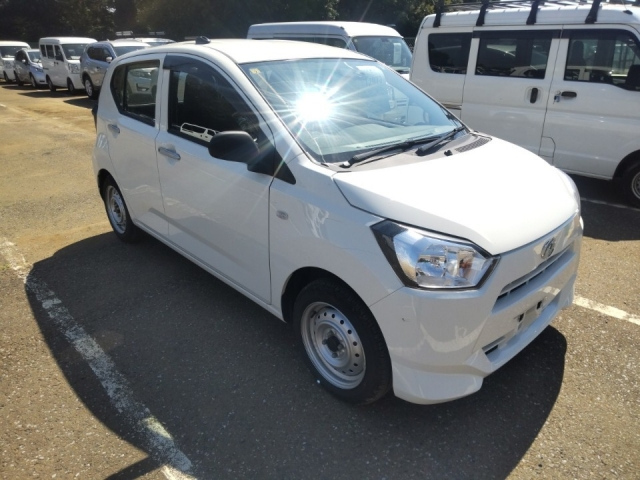 DAIHATSU MIRA E S 2020