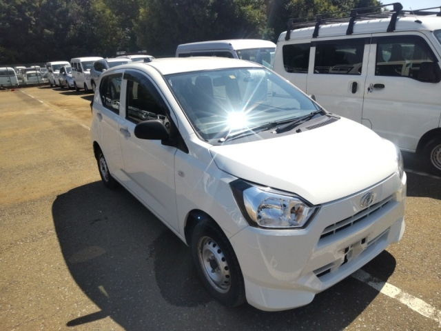 DAIHATSU MIRA E S 2020